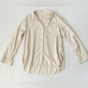 UNIQLO BUTTON DOWN TOP
